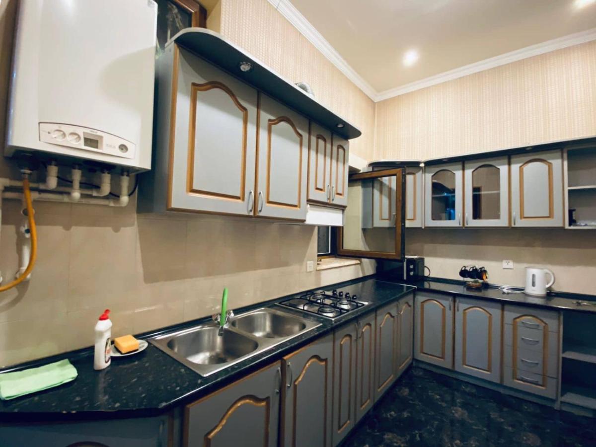 Barnaba Apartment Tbilisi Eksteriør bilde
