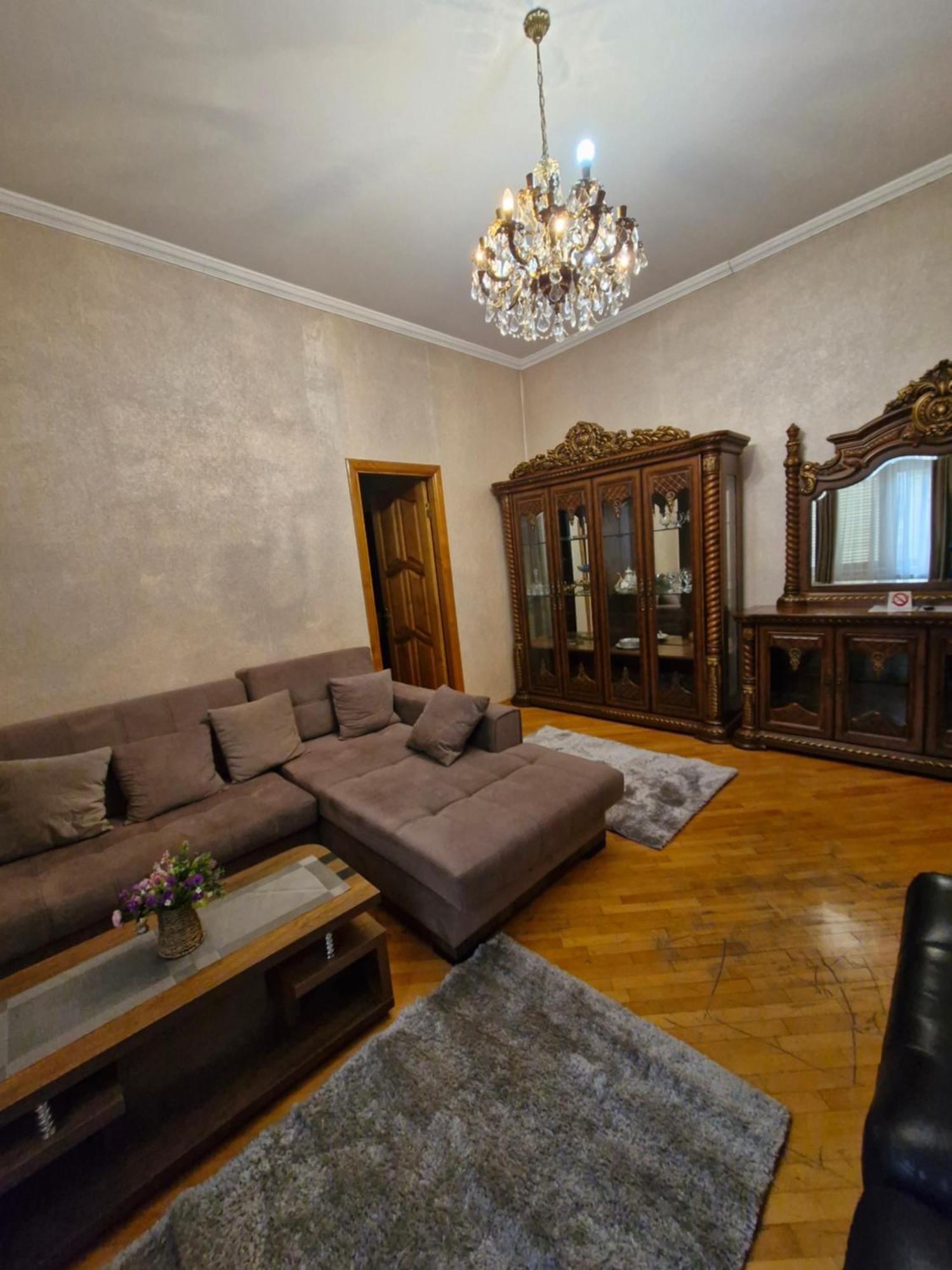 Barnaba Apartment Tbilisi Eksteriør bilde