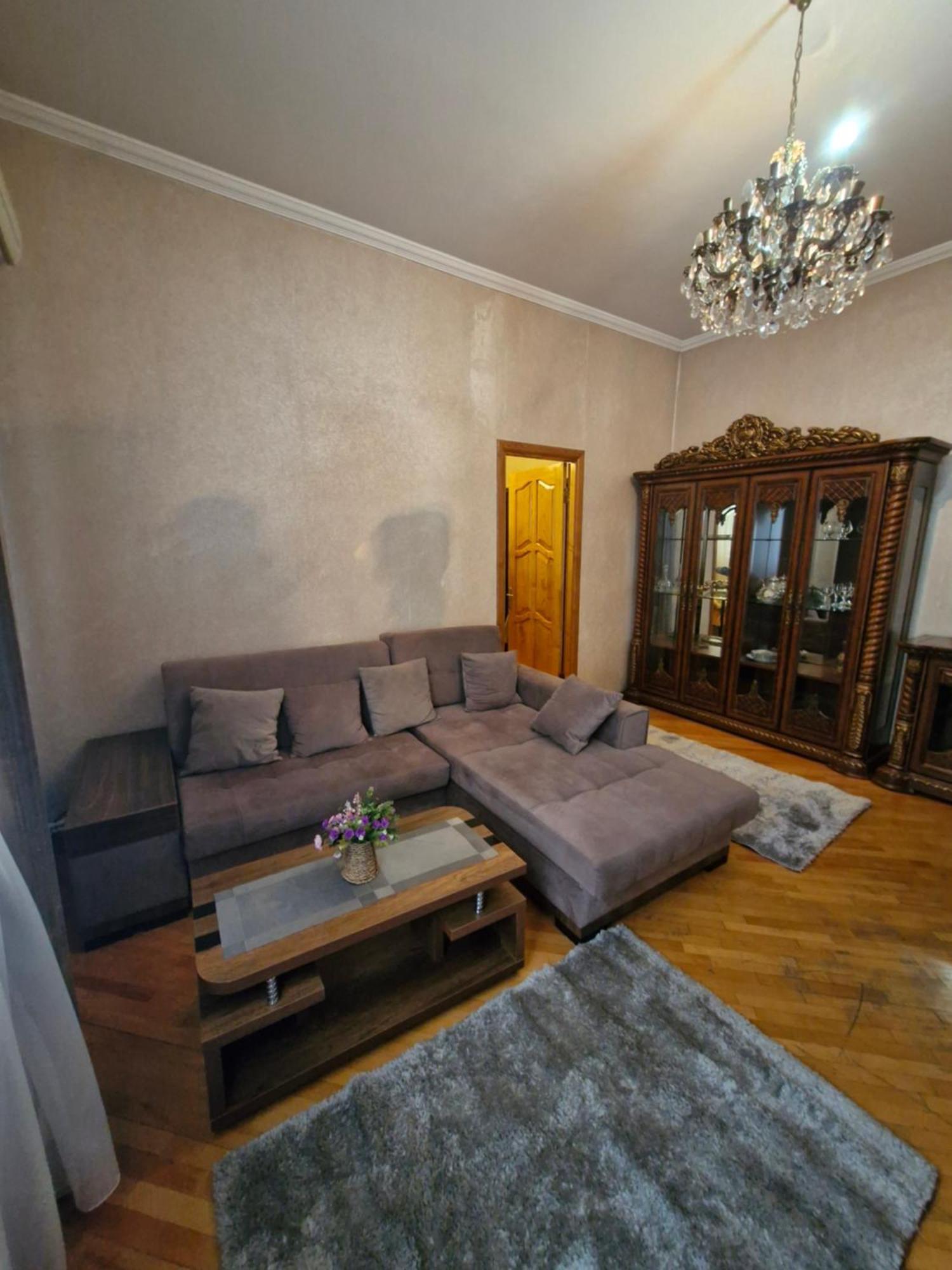 Barnaba Apartment Tbilisi Eksteriør bilde