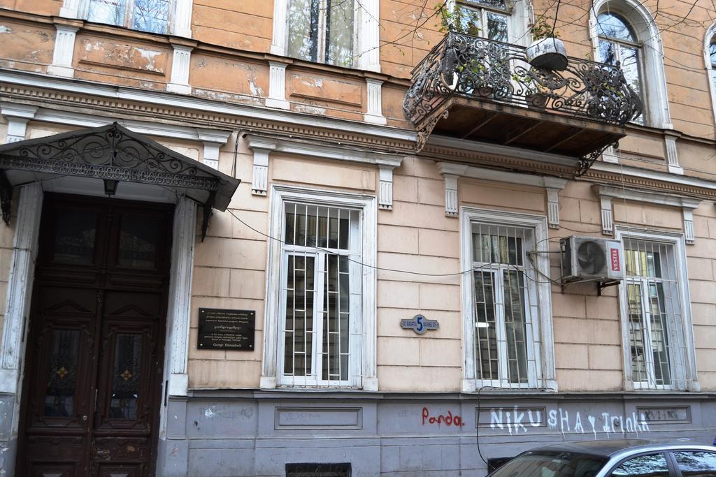 Barnaba Apartment Tbilisi Eksteriør bilde